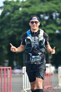 BIB: 0142, 
                            <button type="button" onclick="openModal(5169227)" class="btn btn-primary btn-sm float-right btn-popup" data-toggle="modal" data-target=".modal-high-quality">
                        <i class="fas fa-shopping-cart"></i> Add to Cart
                    </button>
                                            <button type="button" onclick="isThisMe(5169227, true)" class="btn btn-success btn-sm float-right btn-popup btn-isme hidden" data-toggle="tooltip" data-placement="bottom" title="นี่คือรูปของคุณใช่ไหม คลิกที่นี่เพื่อเอาเข้าอัลบั้ม">
                        <i class="fas fa-plus"></i> Add to album
                    </button>
                    <button type="button" onclick="isThisMe(5169227, false)" class="btn btn-warning btn-sm float-right btn-popup btn-isnotme hidden">
                        <i class="fas fa-ban"></i> Remove from album
                    </button>