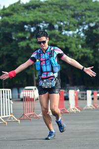 BIB: 1013
                            <button type="button" onclick="openModal(5164680)" class="btn btn-primary btn-sm float-right btn-popup" data-toggle="modal" data-target=".modal-high-quality">
                        <i class="fas fa-shopping-cart"></i> Add to Cart
                    </button>
                                            <button type="button" onclick="isThisMe(5164680, true)" class="btn btn-success btn-sm float-right btn-popup btn-isme hidden" data-toggle="tooltip" data-placement="bottom" title="นี่คือรูปของคุณใช่ไหม คลิกที่นี่เพื่อเอาเข้าอัลบั้ม">
                        <i class="fas fa-plus"></i> Add to album
                    </button>
                    <button type="button" onclick="isThisMe(5164680, false)" class="btn btn-warning btn-sm float-right btn-popup btn-isnotme hidden">
                        <i class="fas fa-ban"></i> Remove from album
                    </button>