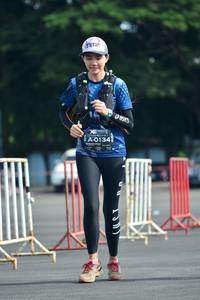 BIB: 0134
                            <button type="button" onclick="openModal(5170163)" class="btn btn-primary btn-sm float-right btn-popup" data-toggle="modal" data-target=".modal-high-quality">
                        <i class="fas fa-shopping-cart"></i> Add to Cart
                    </button>
                                            <button type="button" onclick="isThisMe(5170163, true)" class="btn btn-success btn-sm float-right btn-popup btn-isme hidden" data-toggle="tooltip" data-placement="bottom" title="นี่คือรูปของคุณใช่ไหม คลิกที่นี่เพื่อเอาเข้าอัลบั้ม">
                        <i class="fas fa-plus"></i> Add to album
                    </button>
                    <button type="button" onclick="isThisMe(5170163, false)" class="btn btn-warning btn-sm float-right btn-popup btn-isnotme hidden">
                        <i class="fas fa-ban"></i> Remove from album
                    </button>