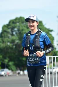 BIB: 0134
                            <button type="button" onclick="openModal(5170182)" class="btn btn-primary btn-sm float-right btn-popup" data-toggle="modal" data-target=".modal-high-quality">
                        <i class="fas fa-shopping-cart"></i> Add to Cart
                    </button>
                                            <button type="button" onclick="isThisMe(5170182, true)" class="btn btn-success btn-sm float-right btn-popup btn-isme hidden" data-toggle="tooltip" data-placement="bottom" title="นี่คือรูปของคุณใช่ไหม คลิกที่นี่เพื่อเอาเข้าอัลบั้ม">
                        <i class="fas fa-plus"></i> Add to album
                    </button>
                    <button type="button" onclick="isThisMe(5170182, false)" class="btn btn-warning btn-sm float-right btn-popup btn-isnotme hidden">
                        <i class="fas fa-ban"></i> Remove from album
                    </button>