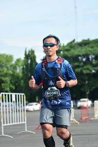 BIB: 0361
                            <button type="button" onclick="openModal(5168765)" class="btn btn-primary btn-sm float-right btn-popup" data-toggle="modal" data-target=".modal-high-quality">
                        <i class="fas fa-shopping-cart"></i> Add to Cart
                    </button>
                                            <button type="button" onclick="isThisMe(5168765, true)" class="btn btn-success btn-sm float-right btn-popup btn-isme hidden" data-toggle="tooltip" data-placement="bottom" title="นี่คือรูปของคุณใช่ไหม คลิกที่นี่เพื่อเอาเข้าอัลบั้ม">
                        <i class="fas fa-plus"></i> Add to album
                    </button>
                    <button type="button" onclick="isThisMe(5168765, false)" class="btn btn-warning btn-sm float-right btn-popup btn-isnotme hidden">
                        <i class="fas fa-ban"></i> Remove from album
                    </button>