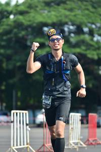 BIB: 0102
                            <button type="button" onclick="openModal(5171560)" class="btn btn-primary btn-sm float-right btn-popup" data-toggle="modal" data-target=".modal-high-quality">
                        <i class="fas fa-shopping-cart"></i> Add to Cart
                    </button>
                                            <button type="button" onclick="isThisMe(5171560, true)" class="btn btn-success btn-sm float-right btn-popup btn-isme hidden" data-toggle="tooltip" data-placement="bottom" title="นี่คือรูปของคุณใช่ไหม คลิกที่นี่เพื่อเอาเข้าอัลบั้ม">
                        <i class="fas fa-plus"></i> Add to album
                    </button>
                    <button type="button" onclick="isThisMe(5171560, false)" class="btn btn-warning btn-sm float-right btn-popup btn-isnotme hidden">
                        <i class="fas fa-ban"></i> Remove from album
                    </button>