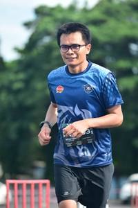 BIB: 
                            <button type="button" onclick="openModal(5168974)" class="btn btn-primary btn-sm float-right btn-popup" data-toggle="modal" data-target=".modal-high-quality">
                        <i class="fas fa-shopping-cart"></i> Add to Cart
                    </button>
                                            <button type="button" onclick="isThisMe(5168974, true)" class="btn btn-success btn-sm float-right btn-popup btn-isme hidden" data-toggle="tooltip" data-placement="bottom" title="นี่คือรูปของคุณใช่ไหม คลิกที่นี่เพื่อเอาเข้าอัลบั้ม">
                        <i class="fas fa-plus"></i> Add to album
                    </button>
                    <button type="button" onclick="isThisMe(5168974, false)" class="btn btn-warning btn-sm float-right btn-popup btn-isnotme hidden">
                        <i class="fas fa-ban"></i> Remove from album
                    </button>