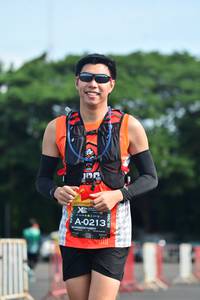 BIB: 0213
                            <button type="button" onclick="openModal(5167409)" class="btn btn-primary btn-sm float-right btn-popup" data-toggle="modal" data-target=".modal-high-quality">
                        <i class="fas fa-shopping-cart"></i> Add to Cart
                    </button>
                                            <button type="button" onclick="isThisMe(5167409, true)" class="btn btn-success btn-sm float-right btn-popup btn-isme hidden" data-toggle="tooltip" data-placement="bottom" title="นี่คือรูปของคุณใช่ไหม คลิกที่นี่เพื่อเอาเข้าอัลบั้ม">
                        <i class="fas fa-plus"></i> Add to album
                    </button>
                    <button type="button" onclick="isThisMe(5167409, false)" class="btn btn-warning btn-sm float-right btn-popup btn-isnotme hidden">
                        <i class="fas fa-ban"></i> Remove from album
                    </button>