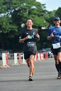 BIB: 0748
                            <button type="button" onclick="openModal(5167500)" class="btn btn-primary btn-sm float-right btn-popup" data-toggle="modal" data-target=".modal-high-quality">
                        <i class="fas fa-shopping-cart"></i> Add to Cart
                    </button>
                                            <button type="button" onclick="isThisMe(5167500, true)" class="btn btn-success btn-sm float-right btn-popup btn-isme hidden" data-toggle="tooltip" data-placement="bottom" title="นี่คือรูปของคุณใช่ไหม คลิกที่นี่เพื่อเอาเข้าอัลบั้ม">
                        <i class="fas fa-plus"></i> Add to album
                    </button>
                    <button type="button" onclick="isThisMe(5167500, false)" class="btn btn-warning btn-sm float-right btn-popup btn-isnotme hidden">
                        <i class="fas fa-ban"></i> Remove from album
                    </button>