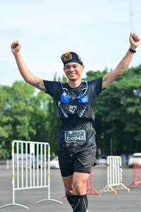 BIB: 0542
                            <button type="button" onclick="openModal(5167477)" class="btn btn-primary btn-sm float-right btn-popup" data-toggle="modal" data-target=".modal-high-quality">
                        <i class="fas fa-shopping-cart"></i> Add to Cart
                    </button>
                                            <button type="button" onclick="isThisMe(5167477, true)" class="btn btn-success btn-sm float-right btn-popup btn-isme hidden" data-toggle="tooltip" data-placement="bottom" title="นี่คือรูปของคุณใช่ไหม คลิกที่นี่เพื่อเอาเข้าอัลบั้ม">
                        <i class="fas fa-plus"></i> Add to album
                    </button>
                    <button type="button" onclick="isThisMe(5167477, false)" class="btn btn-warning btn-sm float-right btn-popup btn-isnotme hidden">
                        <i class="fas fa-ban"></i> Remove from album
                    </button>