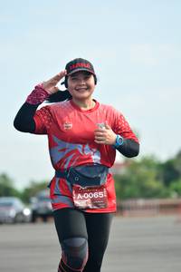 BIB: 0065
                            <button type="button" onclick="openModal(5166611)" class="btn btn-primary btn-sm float-right btn-popup" data-toggle="modal" data-target=".modal-high-quality">
                        <i class="fas fa-shopping-cart"></i> Add to Cart
                    </button>
                                            <button type="button" onclick="isThisMe(5166611, true)" class="btn btn-success btn-sm float-right btn-popup btn-isme hidden" data-toggle="tooltip" data-placement="bottom" title="นี่คือรูปของคุณใช่ไหม คลิกที่นี่เพื่อเอาเข้าอัลบั้ม">
                        <i class="fas fa-plus"></i> Add to album
                    </button>
                    <button type="button" onclick="isThisMe(5166611, false)" class="btn btn-warning btn-sm float-right btn-popup btn-isnotme hidden">
                        <i class="fas fa-ban"></i> Remove from album
                    </button>