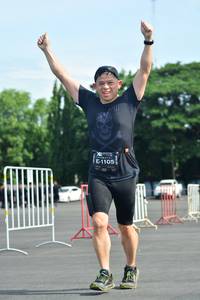 BIB: 1105
                            <button type="button" onclick="openModal(5170980)" class="btn btn-primary btn-sm float-right btn-popup" data-toggle="modal" data-target=".modal-high-quality">
                        <i class="fas fa-shopping-cart"></i> Add to Cart
                    </button>
                                            <button type="button" onclick="isThisMe(5170980, true)" class="btn btn-success btn-sm float-right btn-popup btn-isme hidden" data-toggle="tooltip" data-placement="bottom" title="นี่คือรูปของคุณใช่ไหม คลิกที่นี่เพื่อเอาเข้าอัลบั้ม">
                        <i class="fas fa-plus"></i> Add to album
                    </button>
                    <button type="button" onclick="isThisMe(5170980, false)" class="btn btn-warning btn-sm float-right btn-popup btn-isnotme hidden">
                        <i class="fas fa-ban"></i> Remove from album
                    </button>