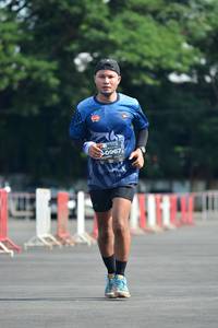 BIB: 0967
                            <button type="button" onclick="openModal(5171642)" class="btn btn-primary btn-sm float-right btn-popup" data-toggle="modal" data-target=".modal-high-quality">
                        <i class="fas fa-shopping-cart"></i> Add to Cart
                    </button>
                                            <button type="button" onclick="isThisMe(5171642, true)" class="btn btn-success btn-sm float-right btn-popup btn-isme hidden" data-toggle="tooltip" data-placement="bottom" title="นี่คือรูปของคุณใช่ไหม คลิกที่นี่เพื่อเอาเข้าอัลบั้ม">
                        <i class="fas fa-plus"></i> Add to album
                    </button>
                    <button type="button" onclick="isThisMe(5171642, false)" class="btn btn-warning btn-sm float-right btn-popup btn-isnotme hidden">
                        <i class="fas fa-ban"></i> Remove from album
                    </button>