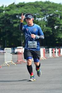 BIB: 0147
                            <button type="button" onclick="openModal(5172099)" class="btn btn-primary btn-sm float-right btn-popup" data-toggle="modal" data-target=".modal-high-quality">
                        <i class="fas fa-shopping-cart"></i> Add to Cart
                    </button>
                                            <button type="button" onclick="isThisMe(5172099, true)" class="btn btn-success btn-sm float-right btn-popup btn-isme hidden" data-toggle="tooltip" data-placement="bottom" title="นี่คือรูปของคุณใช่ไหม คลิกที่นี่เพื่อเอาเข้าอัลบั้ม">
                        <i class="fas fa-plus"></i> Add to album
                    </button>
                    <button type="button" onclick="isThisMe(5172099, false)" class="btn btn-warning btn-sm float-right btn-popup btn-isnotme hidden">
                        <i class="fas fa-ban"></i> Remove from album
                    </button>