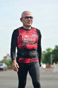 BIB: 0337
                            <button type="button" onclick="openModal(5164537)" class="btn btn-primary btn-sm float-right btn-popup" data-toggle="modal" data-target=".modal-high-quality">
                        <i class="fas fa-shopping-cart"></i> Add to Cart
                    </button>
                                            <button type="button" onclick="isThisMe(5164537, true)" class="btn btn-success btn-sm float-right btn-popup btn-isme hidden" data-toggle="tooltip" data-placement="bottom" title="นี่คือรูปของคุณใช่ไหม คลิกที่นี่เพื่อเอาเข้าอัลบั้ม">
                        <i class="fas fa-plus"></i> Add to album
                    </button>
                    <button type="button" onclick="isThisMe(5164537, false)" class="btn btn-warning btn-sm float-right btn-popup btn-isnotme hidden">
                        <i class="fas fa-ban"></i> Remove from album
                    </button>