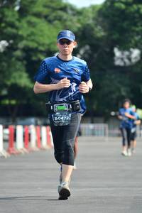 BIB: 0472
                            <button type="button" onclick="openModal(5171592)" class="btn btn-primary btn-sm float-right btn-popup" data-toggle="modal" data-target=".modal-high-quality">
                        <i class="fas fa-shopping-cart"></i> Add to Cart
                    </button>
                                            <button type="button" onclick="isThisMe(5171592, true)" class="btn btn-success btn-sm float-right btn-popup btn-isme hidden" data-toggle="tooltip" data-placement="bottom" title="นี่คือรูปของคุณใช่ไหม คลิกที่นี่เพื่อเอาเข้าอัลบั้ม">
                        <i class="fas fa-plus"></i> Add to album
                    </button>
                    <button type="button" onclick="isThisMe(5171592, false)" class="btn btn-warning btn-sm float-right btn-popup btn-isnotme hidden">
                        <i class="fas fa-ban"></i> Remove from album
                    </button>