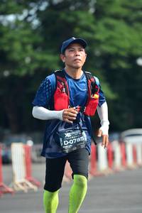 BIB: 0785, 
                            <button type="button" onclick="openModal(5169433)" class="btn btn-primary btn-sm float-right btn-popup" data-toggle="modal" data-target=".modal-high-quality">
                        <i class="fas fa-shopping-cart"></i> Add to Cart
                    </button>
                                            <button type="button" onclick="isThisMe(5169433, true)" class="btn btn-success btn-sm float-right btn-popup btn-isme hidden" data-toggle="tooltip" data-placement="bottom" title="นี่คือรูปของคุณใช่ไหม คลิกที่นี่เพื่อเอาเข้าอัลบั้ม">
                        <i class="fas fa-plus"></i> Add to album
                    </button>
                    <button type="button" onclick="isThisMe(5169433, false)" class="btn btn-warning btn-sm float-right btn-popup btn-isnotme hidden">
                        <i class="fas fa-ban"></i> Remove from album
                    </button>