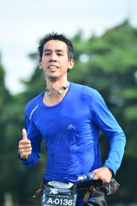 BIB: 0136
                            <button type="button" onclick="openModal(5166245)" class="btn btn-primary btn-sm float-right btn-popup" data-toggle="modal" data-target=".modal-high-quality">
                        <i class="fas fa-shopping-cart"></i> Add to Cart
                    </button>
                                            <button type="button" onclick="isThisMe(5166245, true)" class="btn btn-success btn-sm float-right btn-popup btn-isme hidden" data-toggle="tooltip" data-placement="bottom" title="นี่คือรูปของคุณใช่ไหม คลิกที่นี่เพื่อเอาเข้าอัลบั้ม">
                        <i class="fas fa-plus"></i> Add to album
                    </button>
                    <button type="button" onclick="isThisMe(5166245, false)" class="btn btn-warning btn-sm float-right btn-popup btn-isnotme hidden">
                        <i class="fas fa-ban"></i> Remove from album
                    </button>