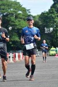 BIB: 748
                            <button type="button" onclick="openModal(5167511)" class="btn btn-primary btn-sm float-right btn-popup" data-toggle="modal" data-target=".modal-high-quality">
                        <i class="fas fa-shopping-cart"></i> Add to Cart
                    </button>
                                            <button type="button" onclick="isThisMe(5167511, true)" class="btn btn-success btn-sm float-right btn-popup btn-isme hidden" data-toggle="tooltip" data-placement="bottom" title="นี่คือรูปของคุณใช่ไหม คลิกที่นี่เพื่อเอาเข้าอัลบั้ม">
                        <i class="fas fa-plus"></i> Add to album
                    </button>
                    <button type="button" onclick="isThisMe(5167511, false)" class="btn btn-warning btn-sm float-right btn-popup btn-isnotme hidden">
                        <i class="fas fa-ban"></i> Remove from album
                    </button>