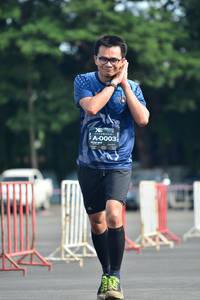 BIB: 0003
                            <button type="button" onclick="openModal(5168909)" class="btn btn-primary btn-sm float-right btn-popup" data-toggle="modal" data-target=".modal-high-quality">
                        <i class="fas fa-shopping-cart"></i> Add to Cart
                    </button>
                                            <button type="button" onclick="isThisMe(5168909, true)" class="btn btn-success btn-sm float-right btn-popup btn-isme hidden" data-toggle="tooltip" data-placement="bottom" title="นี่คือรูปของคุณใช่ไหม คลิกที่นี่เพื่อเอาเข้าอัลบั้ม">
                        <i class="fas fa-plus"></i> Add to album
                    </button>
                    <button type="button" onclick="isThisMe(5168909, false)" class="btn btn-warning btn-sm float-right btn-popup btn-isnotme hidden">
                        <i class="fas fa-ban"></i> Remove from album
                    </button>