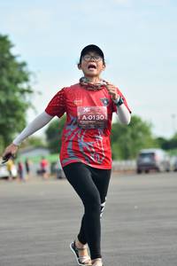 BIB: 0130
                            <button type="button" onclick="openModal(5164625)" class="btn btn-primary btn-sm float-right btn-popup" data-toggle="modal" data-target=".modal-high-quality">
                        <i class="fas fa-shopping-cart"></i> Add to Cart
                    </button>
                                            <button type="button" onclick="isThisMe(5164625, true)" class="btn btn-success btn-sm float-right btn-popup btn-isme hidden" data-toggle="tooltip" data-placement="bottom" title="นี่คือรูปของคุณใช่ไหม คลิกที่นี่เพื่อเอาเข้าอัลบั้ม">
                        <i class="fas fa-plus"></i> Add to album
                    </button>
                    <button type="button" onclick="isThisMe(5164625, false)" class="btn btn-warning btn-sm float-right btn-popup btn-isnotme hidden">
                        <i class="fas fa-ban"></i> Remove from album
                    </button>