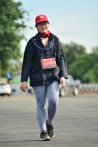 BIB: 0101
                            <button type="button" onclick="openModal(5167164)" class="btn btn-primary btn-sm float-right btn-popup" data-toggle="modal" data-target=".modal-high-quality">
                        <i class="fas fa-shopping-cart"></i> Add to Cart
                    </button>
                                            <button type="button" onclick="isThisMe(5167164, true)" class="btn btn-success btn-sm float-right btn-popup btn-isme hidden" data-toggle="tooltip" data-placement="bottom" title="นี่คือรูปของคุณใช่ไหม คลิกที่นี่เพื่อเอาเข้าอัลบั้ม">
                        <i class="fas fa-plus"></i> Add to album
                    </button>
                    <button type="button" onclick="isThisMe(5167164, false)" class="btn btn-warning btn-sm float-right btn-popup btn-isnotme hidden">
                        <i class="fas fa-ban"></i> Remove from album
                    </button>