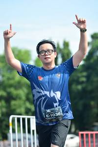 BIB: 1036
                            <button type="button" onclick="openModal(5173909)" class="btn btn-primary btn-sm float-right btn-popup" data-toggle="modal" data-target=".modal-high-quality">
                        <i class="fas fa-shopping-cart"></i> Add to Cart
                    </button>
                                            <button type="button" onclick="isThisMe(5173909, true)" class="btn btn-success btn-sm float-right btn-popup btn-isme hidden" data-toggle="tooltip" data-placement="bottom" title="นี่คือรูปของคุณใช่ไหม คลิกที่นี่เพื่อเอาเข้าอัลบั้ม">
                        <i class="fas fa-plus"></i> Add to album
                    </button>
                    <button type="button" onclick="isThisMe(5173909, false)" class="btn btn-warning btn-sm float-right btn-popup btn-isnotme hidden">
                        <i class="fas fa-ban"></i> Remove from album
                    </button>