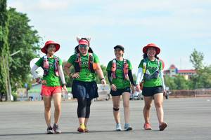 BIB: 
                            <button type="button" onclick="openModal(5175042)" class="btn btn-primary btn-sm float-right btn-popup" data-toggle="modal" data-target=".modal-high-quality">
                        <i class="fas fa-shopping-cart"></i> Add to Cart
                    </button>
                                            <button type="button" onclick="isThisMe(5175042, true)" class="btn btn-success btn-sm float-right btn-popup btn-isme hidden" data-toggle="tooltip" data-placement="bottom" title="นี่คือรูปของคุณใช่ไหม คลิกที่นี่เพื่อเอาเข้าอัลบั้ม">
                        <i class="fas fa-plus"></i> Add to album
                    </button>
                    <button type="button" onclick="isThisMe(5175042, false)" class="btn btn-warning btn-sm float-right btn-popup btn-isnotme hidden">
                        <i class="fas fa-ban"></i> Remove from album
                    </button>