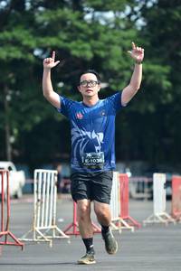 BIB: 1036
                            <button type="button" onclick="openModal(5173862)" class="btn btn-primary btn-sm float-right btn-popup" data-toggle="modal" data-target=".modal-high-quality">
                        <i class="fas fa-shopping-cart"></i> Add to Cart
                    </button>
                                            <button type="button" onclick="isThisMe(5173862, true)" class="btn btn-success btn-sm float-right btn-popup btn-isme hidden" data-toggle="tooltip" data-placement="bottom" title="นี่คือรูปของคุณใช่ไหม คลิกที่นี่เพื่อเอาเข้าอัลบั้ม">
                        <i class="fas fa-plus"></i> Add to album
                    </button>
                    <button type="button" onclick="isThisMe(5173862, false)" class="btn btn-warning btn-sm float-right btn-popup btn-isnotme hidden">
                        <i class="fas fa-ban"></i> Remove from album
                    </button>