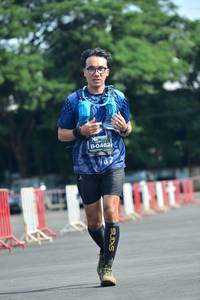 BIB: 0482, 
                            <button type="button" onclick="openModal(5174559)" class="btn btn-primary btn-sm float-right btn-popup" data-toggle="modal" data-target=".modal-high-quality">
                        <i class="fas fa-shopping-cart"></i> Add to Cart
                    </button>
                                            <button type="button" onclick="isThisMe(5174559, true)" class="btn btn-success btn-sm float-right btn-popup btn-isme hidden" data-toggle="tooltip" data-placement="bottom" title="นี่คือรูปของคุณใช่ไหม คลิกที่นี่เพื่อเอาเข้าอัลบั้ม">
                        <i class="fas fa-plus"></i> Add to album
                    </button>
                    <button type="button" onclick="isThisMe(5174559, false)" class="btn btn-warning btn-sm float-right btn-popup btn-isnotme hidden">
                        <i class="fas fa-ban"></i> Remove from album
                    </button>