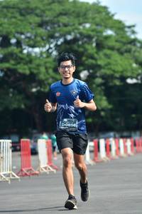 BIB: 0856
                            <button type="button" onclick="openModal(5175120)" class="btn btn-primary btn-sm float-right btn-popup" data-toggle="modal" data-target=".modal-high-quality">
                        <i class="fas fa-shopping-cart"></i> Add to Cart
                    </button>
                                            <button type="button" onclick="isThisMe(5175120, true)" class="btn btn-success btn-sm float-right btn-popup btn-isme hidden" data-toggle="tooltip" data-placement="bottom" title="นี่คือรูปของคุณใช่ไหม คลิกที่นี่เพื่อเอาเข้าอัลบั้ม">
                        <i class="fas fa-plus"></i> Add to album
                    </button>
                    <button type="button" onclick="isThisMe(5175120, false)" class="btn btn-warning btn-sm float-right btn-popup btn-isnotme hidden">
                        <i class="fas fa-ban"></i> Remove from album
                    </button>