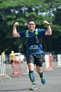 BIB: 1095
                            <button type="button" onclick="openModal(5174394)" class="btn btn-primary btn-sm float-right btn-popup" data-toggle="modal" data-target=".modal-high-quality">
                        <i class="fas fa-shopping-cart"></i> Add to Cart
                    </button>
                                            <button type="button" onclick="isThisMe(5174394, true)" class="btn btn-success btn-sm float-right btn-popup btn-isme hidden" data-toggle="tooltip" data-placement="bottom" title="นี่คือรูปของคุณใช่ไหม คลิกที่นี่เพื่อเอาเข้าอัลบั้ม">
                        <i class="fas fa-plus"></i> Add to album
                    </button>
                    <button type="button" onclick="isThisMe(5174394, false)" class="btn btn-warning btn-sm float-right btn-popup btn-isnotme hidden">
                        <i class="fas fa-ban"></i> Remove from album
                    </button>