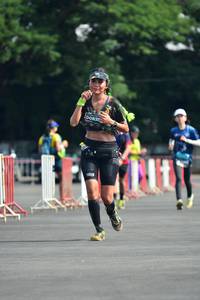 BIB: 835
                            <button type="button" onclick="openModal(5175541)" class="btn btn-primary btn-sm float-right btn-popup" data-toggle="modal" data-target=".modal-high-quality">
                        <i class="fas fa-shopping-cart"></i> Add to Cart
                    </button>
                                            <button type="button" onclick="isThisMe(5175541, true)" class="btn btn-success btn-sm float-right btn-popup btn-isme hidden" data-toggle="tooltip" data-placement="bottom" title="นี่คือรูปของคุณใช่ไหม คลิกที่นี่เพื่อเอาเข้าอัลบั้ม">
                        <i class="fas fa-plus"></i> Add to album
                    </button>
                    <button type="button" onclick="isThisMe(5175541, false)" class="btn btn-warning btn-sm float-right btn-popup btn-isnotme hidden">
                        <i class="fas fa-ban"></i> Remove from album
                    </button>