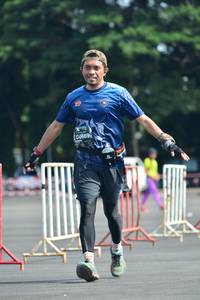 BIB: 0669
                            <button type="button" onclick="openModal(5175465)" class="btn btn-primary btn-sm float-right btn-popup" data-toggle="modal" data-target=".modal-high-quality">
                        <i class="fas fa-shopping-cart"></i> Add to Cart
                    </button>
                                            <button type="button" onclick="isThisMe(5175465, true)" class="btn btn-success btn-sm float-right btn-popup btn-isme hidden" data-toggle="tooltip" data-placement="bottom" title="นี่คือรูปของคุณใช่ไหม คลิกที่นี่เพื่อเอาเข้าอัลบั้ม">
                        <i class="fas fa-plus"></i> Add to album
                    </button>
                    <button type="button" onclick="isThisMe(5175465, false)" class="btn btn-warning btn-sm float-right btn-popup btn-isnotme hidden">
                        <i class="fas fa-ban"></i> Remove from album
                    </button>