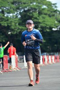 BIB: 0451
                            <button type="button" onclick="openModal(5174902)" class="btn btn-primary btn-sm float-right btn-popup" data-toggle="modal" data-target=".modal-high-quality">
                        <i class="fas fa-shopping-cart"></i> Add to Cart
                    </button>
                                            <button type="button" onclick="isThisMe(5174902, true)" class="btn btn-success btn-sm float-right btn-popup btn-isme hidden" data-toggle="tooltip" data-placement="bottom" title="นี่คือรูปของคุณใช่ไหม คลิกที่นี่เพื่อเอาเข้าอัลบั้ม">
                        <i class="fas fa-plus"></i> Add to album
                    </button>
                    <button type="button" onclick="isThisMe(5174902, false)" class="btn btn-warning btn-sm float-right btn-popup btn-isnotme hidden">
                        <i class="fas fa-ban"></i> Remove from album
                    </button>