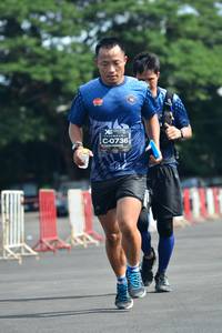 BIB: 0736
                            <button type="button" onclick="openModal(5174792)" class="btn btn-primary btn-sm float-right btn-popup" data-toggle="modal" data-target=".modal-high-quality">
                        <i class="fas fa-shopping-cart"></i> Add to Cart
                    </button>
                                            <button type="button" onclick="isThisMe(5174792, true)" class="btn btn-success btn-sm float-right btn-popup btn-isme hidden" data-toggle="tooltip" data-placement="bottom" title="นี่คือรูปของคุณใช่ไหม คลิกที่นี่เพื่อเอาเข้าอัลบั้ม">
                        <i class="fas fa-plus"></i> Add to album
                    </button>
                    <button type="button" onclick="isThisMe(5174792, false)" class="btn btn-warning btn-sm float-right btn-popup btn-isnotme hidden">
                        <i class="fas fa-ban"></i> Remove from album
                    </button>