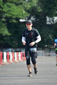 BIB: 110
                            <button type="button" onclick="openModal(5173529)" class="btn btn-primary btn-sm float-right btn-popup" data-toggle="modal" data-target=".modal-high-quality">
                        <i class="fas fa-shopping-cart"></i> Add to Cart
                    </button>
                                            <button type="button" onclick="isThisMe(5173529, true)" class="btn btn-success btn-sm float-right btn-popup btn-isme hidden" data-toggle="tooltip" data-placement="bottom" title="นี่คือรูปของคุณใช่ไหม คลิกที่นี่เพื่อเอาเข้าอัลบั้ม">
                        <i class="fas fa-plus"></i> Add to album
                    </button>
                    <button type="button" onclick="isThisMe(5173529, false)" class="btn btn-warning btn-sm float-right btn-popup btn-isnotme hidden">
                        <i class="fas fa-ban"></i> Remove from album
                    </button>