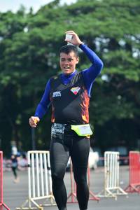 BIB: 00768
                            <button type="button" onclick="openModal(5175476)" class="btn btn-primary btn-sm float-right btn-popup" data-toggle="modal" data-target=".modal-high-quality">
                        <i class="fas fa-shopping-cart"></i> Add to Cart
                    </button>
                                            <button type="button" onclick="isThisMe(5175476, true)" class="btn btn-success btn-sm float-right btn-popup btn-isme hidden" data-toggle="tooltip" data-placement="bottom" title="นี่คือรูปของคุณใช่ไหม คลิกที่นี่เพื่อเอาเข้าอัลบั้ม">
                        <i class="fas fa-plus"></i> Add to album
                    </button>
                    <button type="button" onclick="isThisMe(5175476, false)" class="btn btn-warning btn-sm float-right btn-popup btn-isnotme hidden">
                        <i class="fas fa-ban"></i> Remove from album
                    </button>