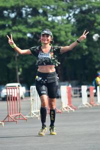 BIB: 0835
                            <button type="button" onclick="openModal(5175607)" class="btn btn-primary btn-sm float-right btn-popup" data-toggle="modal" data-target=".modal-high-quality">
                        <i class="fas fa-shopping-cart"></i> Add to Cart
                    </button>
                                            <button type="button" onclick="isThisMe(5175607, true)" class="btn btn-success btn-sm float-right btn-popup btn-isme hidden" data-toggle="tooltip" data-placement="bottom" title="นี่คือรูปของคุณใช่ไหม คลิกที่นี่เพื่อเอาเข้าอัลบั้ม">
                        <i class="fas fa-plus"></i> Add to album
                    </button>
                    <button type="button" onclick="isThisMe(5175607, false)" class="btn btn-warning btn-sm float-right btn-popup btn-isnotme hidden">
                        <i class="fas fa-ban"></i> Remove from album
                    </button>