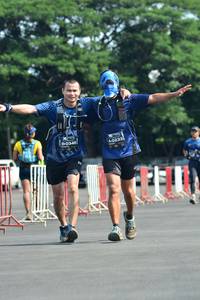 BIB: 0348, 0233
                            <button type="button" onclick="openModal(5175296)" class="btn btn-primary btn-sm float-right btn-popup" data-toggle="modal" data-target=".modal-high-quality">
                        <i class="fas fa-shopping-cart"></i> Add to Cart
                    </button>
                                            <button type="button" onclick="isThisMe(5175296, true)" class="btn btn-success btn-sm float-right btn-popup btn-isme hidden" data-toggle="tooltip" data-placement="bottom" title="นี่คือรูปของคุณใช่ไหม คลิกที่นี่เพื่อเอาเข้าอัลบั้ม">
                        <i class="fas fa-plus"></i> Add to album
                    </button>
                    <button type="button" onclick="isThisMe(5175296, false)" class="btn btn-warning btn-sm float-right btn-popup btn-isnotme hidden">
                        <i class="fas fa-ban"></i> Remove from album
                    </button>