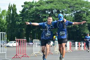 BIB: 0348, 0233
                            <button type="button" onclick="openModal(5175391)" class="btn btn-primary btn-sm float-right btn-popup" data-toggle="modal" data-target=".modal-high-quality">
                        <i class="fas fa-shopping-cart"></i> Add to Cart
                    </button>
                                            <button type="button" onclick="isThisMe(5175391, true)" class="btn btn-success btn-sm float-right btn-popup btn-isme hidden" data-toggle="tooltip" data-placement="bottom" title="นี่คือรูปของคุณใช่ไหม คลิกที่นี่เพื่อเอาเข้าอัลบั้ม">
                        <i class="fas fa-plus"></i> Add to album
                    </button>
                    <button type="button" onclick="isThisMe(5175391, false)" class="btn btn-warning btn-sm float-right btn-popup btn-isnotme hidden">
                        <i class="fas fa-ban"></i> Remove from album
                    </button>