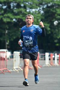 BIB: 0756
                            <button type="button" onclick="openModal(5173960)" class="btn btn-primary btn-sm float-right btn-popup" data-toggle="modal" data-target=".modal-high-quality">
                        <i class="fas fa-shopping-cart"></i> Add to Cart
                    </button>
                                            <button type="button" onclick="isThisMe(5173960, true)" class="btn btn-success btn-sm float-right btn-popup btn-isme hidden" data-toggle="tooltip" data-placement="bottom" title="นี่คือรูปของคุณใช่ไหม คลิกที่นี่เพื่อเอาเข้าอัลบั้ม">
                        <i class="fas fa-plus"></i> Add to album
                    </button>
                    <button type="button" onclick="isThisMe(5173960, false)" class="btn btn-warning btn-sm float-right btn-popup btn-isnotme hidden">
                        <i class="fas fa-ban"></i> Remove from album
                    </button>