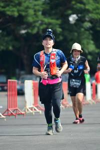 BIB: 831
                            <button type="button" onclick="openModal(5174952)" class="btn btn-primary btn-sm float-right btn-popup" data-toggle="modal" data-target=".modal-high-quality">
                        <i class="fas fa-shopping-cart"></i> Add to Cart
                    </button>
                                            <button type="button" onclick="isThisMe(5174952, true)" class="btn btn-success btn-sm float-right btn-popup btn-isme hidden" data-toggle="tooltip" data-placement="bottom" title="นี่คือรูปของคุณใช่ไหม คลิกที่นี่เพื่อเอาเข้าอัลบั้ม">
                        <i class="fas fa-plus"></i> Add to album
                    </button>
                    <button type="button" onclick="isThisMe(5174952, false)" class="btn btn-warning btn-sm float-right btn-popup btn-isnotme hidden">
                        <i class="fas fa-ban"></i> Remove from album
                    </button>