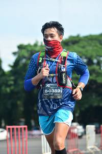 BIB: 0389
                            <button type="button" onclick="openModal(5174962)" class="btn btn-primary btn-sm float-right btn-popup" data-toggle="modal" data-target=".modal-high-quality">
                        <i class="fas fa-shopping-cart"></i> Add to Cart
                    </button>
                                            <button type="button" onclick="isThisMe(5174962, true)" class="btn btn-success btn-sm float-right btn-popup btn-isme hidden" data-toggle="tooltip" data-placement="bottom" title="นี่คือรูปของคุณใช่ไหม คลิกที่นี่เพื่อเอาเข้าอัลบั้ม">
                        <i class="fas fa-plus"></i> Add to album
                    </button>
                    <button type="button" onclick="isThisMe(5174962, false)" class="btn btn-warning btn-sm float-right btn-popup btn-isnotme hidden">
                        <i class="fas fa-ban"></i> Remove from album
                    </button>