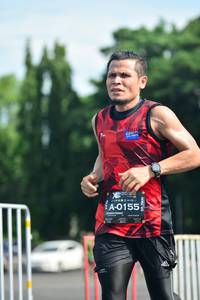 BIB: 0155
                            <button type="button" onclick="openModal(5173594)" class="btn btn-primary btn-sm float-right btn-popup" data-toggle="modal" data-target=".modal-high-quality">
                        <i class="fas fa-shopping-cart"></i> Add to Cart
                    </button>
                                            <button type="button" onclick="isThisMe(5173594, true)" class="btn btn-success btn-sm float-right btn-popup btn-isme hidden" data-toggle="tooltip" data-placement="bottom" title="นี่คือรูปของคุณใช่ไหม คลิกที่นี่เพื่อเอาเข้าอัลบั้ม">
                        <i class="fas fa-plus"></i> Add to album
                    </button>
                    <button type="button" onclick="isThisMe(5173594, false)" class="btn btn-warning btn-sm float-right btn-popup btn-isnotme hidden">
                        <i class="fas fa-ban"></i> Remove from album
                    </button>