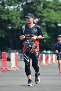 BIB: 1022
                            <button type="button" onclick="openModal(5175150)" class="btn btn-primary btn-sm float-right btn-popup" data-toggle="modal" data-target=".modal-high-quality">
                        <i class="fas fa-shopping-cart"></i> Add to Cart
                    </button>
                                            <button type="button" onclick="isThisMe(5175150, true)" class="btn btn-success btn-sm float-right btn-popup btn-isme hidden" data-toggle="tooltip" data-placement="bottom" title="นี่คือรูปของคุณใช่ไหม คลิกที่นี่เพื่อเอาเข้าอัลบั้ม">
                        <i class="fas fa-plus"></i> Add to album
                    </button>
                    <button type="button" onclick="isThisMe(5175150, false)" class="btn btn-warning btn-sm float-right btn-popup btn-isnotme hidden">
                        <i class="fas fa-ban"></i> Remove from album
                    </button>