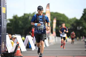 BIB: 0516
                            <button type="button" onclick="openModal(5128754)" class="btn btn-primary btn-sm float-right btn-popup" data-toggle="modal" data-target=".modal-high-quality">
                        <i class="fas fa-shopping-cart"></i> Add to Cart
                    </button>
                                            <button type="button" onclick="isThisMe(5128754, true)" class="btn btn-success btn-sm float-right btn-popup btn-isme hidden" data-toggle="tooltip" data-placement="bottom" title="นี่คือรูปของคุณใช่ไหม คลิกที่นี่เพื่อเอาเข้าอัลบั้ม">
                        <i class="fas fa-plus"></i> Add to album
                    </button>
                    <button type="button" onclick="isThisMe(5128754, false)" class="btn btn-warning btn-sm float-right btn-popup btn-isnotme hidden">
                        <i class="fas fa-ban"></i> Remove from album
                    </button>