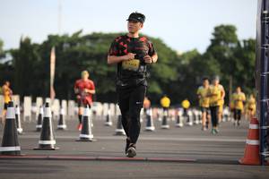BIB: 1314
                            <button type="button" onclick="openModal(4962298)" class="btn btn-primary btn-sm float-right btn-popup" data-toggle="modal" data-target=".modal-high-quality">
                        <i class="fas fa-shopping-cart"></i> Add to Cart
                    </button>
                                            <button type="button" onclick="isThisMe(4962298, true)" class="btn btn-success btn-sm float-right btn-popup btn-isme hidden" data-toggle="tooltip" data-placement="bottom" title="นี่คือรูปของคุณใช่ไหม คลิกที่นี่เพื่อเอาเข้าอัลบั้ม">
                        <i class="fas fa-plus"></i> Add to album
                    </button>
                    <button type="button" onclick="isThisMe(4962298, false)" class="btn btn-warning btn-sm float-right btn-popup btn-isnotme hidden">
                        <i class="fas fa-ban"></i> Remove from album
                    </button>