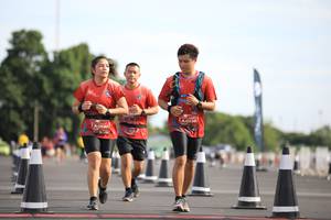 BIB: 0138, 0140, 
                            <button type="button" onclick="openModal(5102646)" class="btn btn-primary btn-sm float-right btn-popup" data-toggle="modal" data-target=".modal-high-quality">
                        <i class="fas fa-shopping-cart"></i> Add to Cart
                    </button>
                                            <button type="button" onclick="isThisMe(5102646, true)" class="btn btn-success btn-sm float-right btn-popup btn-isme hidden" data-toggle="tooltip" data-placement="bottom" title="นี่คือรูปของคุณใช่ไหม คลิกที่นี่เพื่อเอาเข้าอัลบั้ม">
                        <i class="fas fa-plus"></i> Add to album
                    </button>
                    <button type="button" onclick="isThisMe(5102646, false)" class="btn btn-warning btn-sm float-right btn-popup btn-isnotme hidden">
                        <i class="fas fa-ban"></i> Remove from album
                    </button>