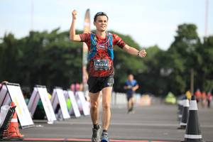 BIB: 0214
                            <button type="button" onclick="openModal(5123191)" class="btn btn-primary btn-sm float-right btn-popup" data-toggle="modal" data-target=".modal-high-quality">
                        <i class="fas fa-shopping-cart"></i> Add to Cart
                    </button>
                                            <button type="button" onclick="isThisMe(5123191, true)" class="btn btn-success btn-sm float-right btn-popup btn-isme hidden" data-toggle="tooltip" data-placement="bottom" title="นี่คือรูปของคุณใช่ไหม คลิกที่นี่เพื่อเอาเข้าอัลบั้ม">
                        <i class="fas fa-plus"></i> Add to album
                    </button>
                    <button type="button" onclick="isThisMe(5123191, false)" class="btn btn-warning btn-sm float-right btn-popup btn-isnotme hidden">
                        <i class="fas fa-ban"></i> Remove from album
                    </button>