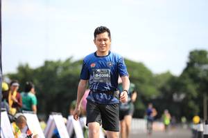 BIB: 0398
                            <button type="button" onclick="openModal(5136528)" class="btn btn-primary btn-sm float-right btn-popup" data-toggle="modal" data-target=".modal-high-quality">
                        <i class="fas fa-shopping-cart"></i> Add to Cart
                    </button>
                                            <button type="button" onclick="isThisMe(5136528, true)" class="btn btn-success btn-sm float-right btn-popup btn-isme hidden" data-toggle="tooltip" data-placement="bottom" title="นี่คือรูปของคุณใช่ไหม คลิกที่นี่เพื่อเอาเข้าอัลบั้ม">
                        <i class="fas fa-plus"></i> Add to album
                    </button>
                    <button type="button" onclick="isThisMe(5136528, false)" class="btn btn-warning btn-sm float-right btn-popup btn-isnotme hidden">
                        <i class="fas fa-ban"></i> Remove from album
                    </button>