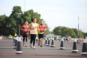 BIB: 
                            <button type="button" onclick="openModal(5099348)" class="btn btn-primary btn-sm float-right btn-popup" data-toggle="modal" data-target=".modal-high-quality">
                        <i class="fas fa-shopping-cart"></i> Add to Cart
                    </button>
                                            <button type="button" onclick="isThisMe(5099348, true)" class="btn btn-success btn-sm float-right btn-popup btn-isme hidden" data-toggle="tooltip" data-placement="bottom" title="นี่คือรูปของคุณใช่ไหม คลิกที่นี่เพื่อเอาเข้าอัลบั้ม">
                        <i class="fas fa-plus"></i> Add to album
                    </button>
                    <button type="button" onclick="isThisMe(5099348, false)" class="btn btn-warning btn-sm float-right btn-popup btn-isnotme hidden">
                        <i class="fas fa-ban"></i> Remove from album
                    </button>