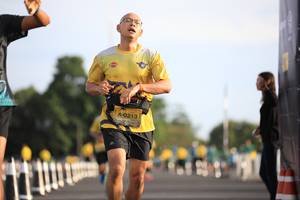 BIB: 0213
                            <button type="button" onclick="openModal(4948165)" class="btn btn-primary btn-sm float-right btn-popup" data-toggle="modal" data-target=".modal-high-quality">
                        <i class="fas fa-shopping-cart"></i> Add to Cart
                    </button>
                                            <button type="button" onclick="isThisMe(4948165, true)" class="btn btn-success btn-sm float-right btn-popup btn-isme hidden" data-toggle="tooltip" data-placement="bottom" title="นี่คือรูปของคุณใช่ไหม คลิกที่นี่เพื่อเอาเข้าอัลบั้ม">
                        <i class="fas fa-plus"></i> Add to album
                    </button>
                    <button type="button" onclick="isThisMe(4948165, false)" class="btn btn-warning btn-sm float-right btn-popup btn-isnotme hidden">
                        <i class="fas fa-ban"></i> Remove from album
                    </button>