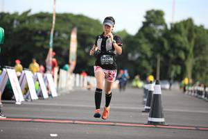 BIB: 0345
                            <button type="button" onclick="openModal(5104733)" class="btn btn-primary btn-sm float-right btn-popup" data-toggle="modal" data-target=".modal-high-quality">
                        <i class="fas fa-shopping-cart"></i> Add to Cart
                    </button>
                                            <button type="button" onclick="isThisMe(5104733, true)" class="btn btn-success btn-sm float-right btn-popup btn-isme hidden" data-toggle="tooltip" data-placement="bottom" title="นี่คือรูปของคุณใช่ไหม คลิกที่นี่เพื่อเอาเข้าอัลบั้ม">
                        <i class="fas fa-plus"></i> Add to album
                    </button>
                    <button type="button" onclick="isThisMe(5104733, false)" class="btn btn-warning btn-sm float-right btn-popup btn-isnotme hidden">
                        <i class="fas fa-ban"></i> Remove from album
                    </button>